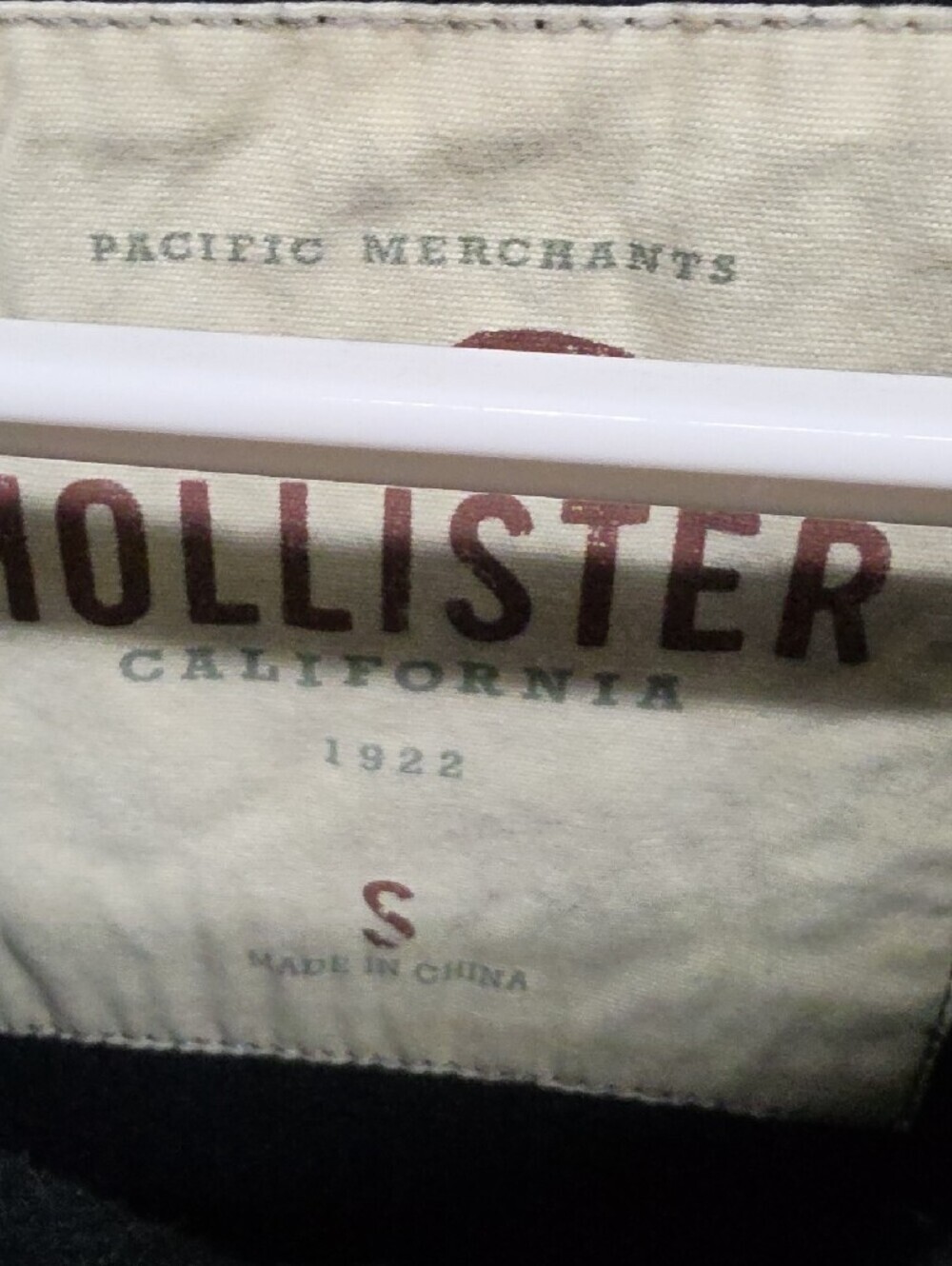 Hollister Black Crewneck Sweatshirt with White Script Logo sz Small - Picture 2 of 5